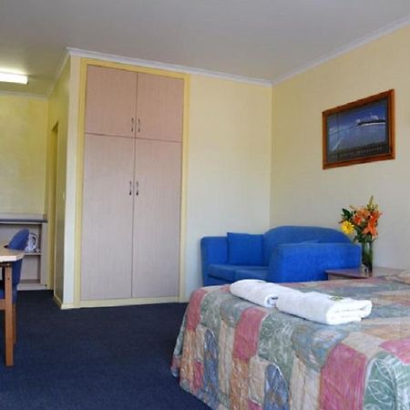 Morphettville Motor Inn Glenelg Luaran gambar